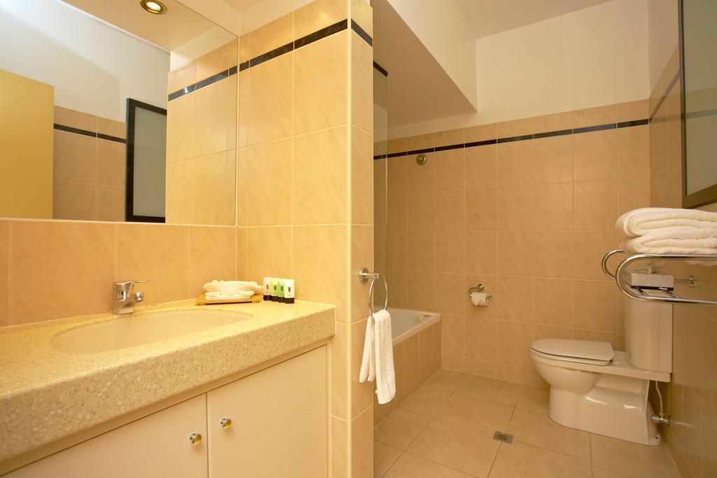 Quest Savoy Aparthotel Hobart Ruang foto