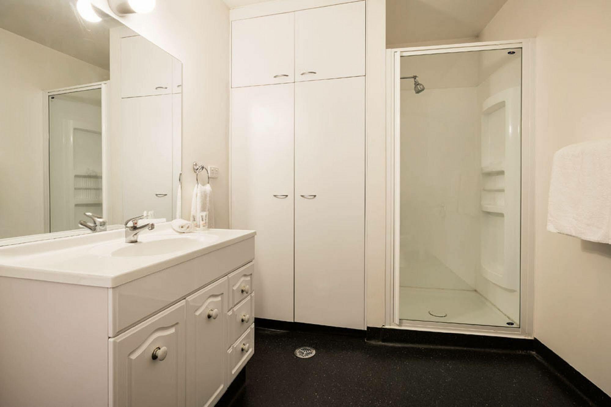 Quest Savoy Aparthotel Hobart Bagian luar foto