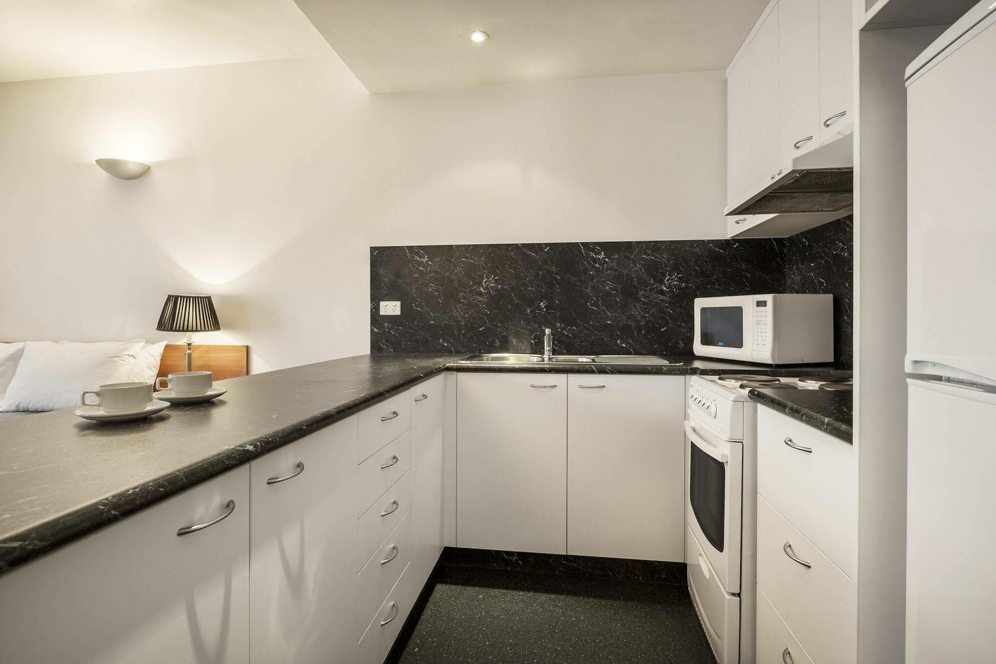 Quest Savoy Aparthotel Hobart Bagian luar foto